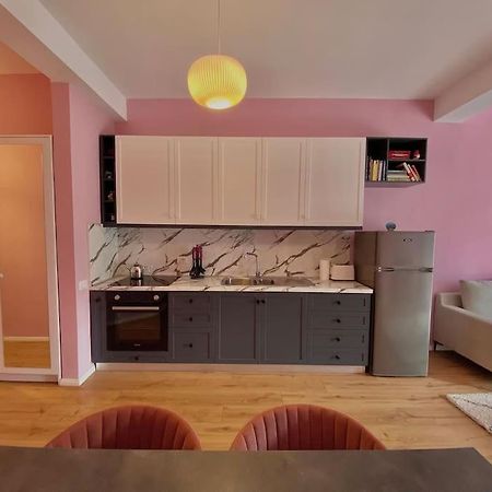 Coral Apartment - City Center Tirana Zewnętrze zdjęcie