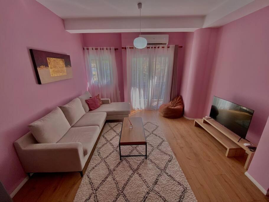 Coral Apartment - City Center Tirana Zewnętrze zdjęcie